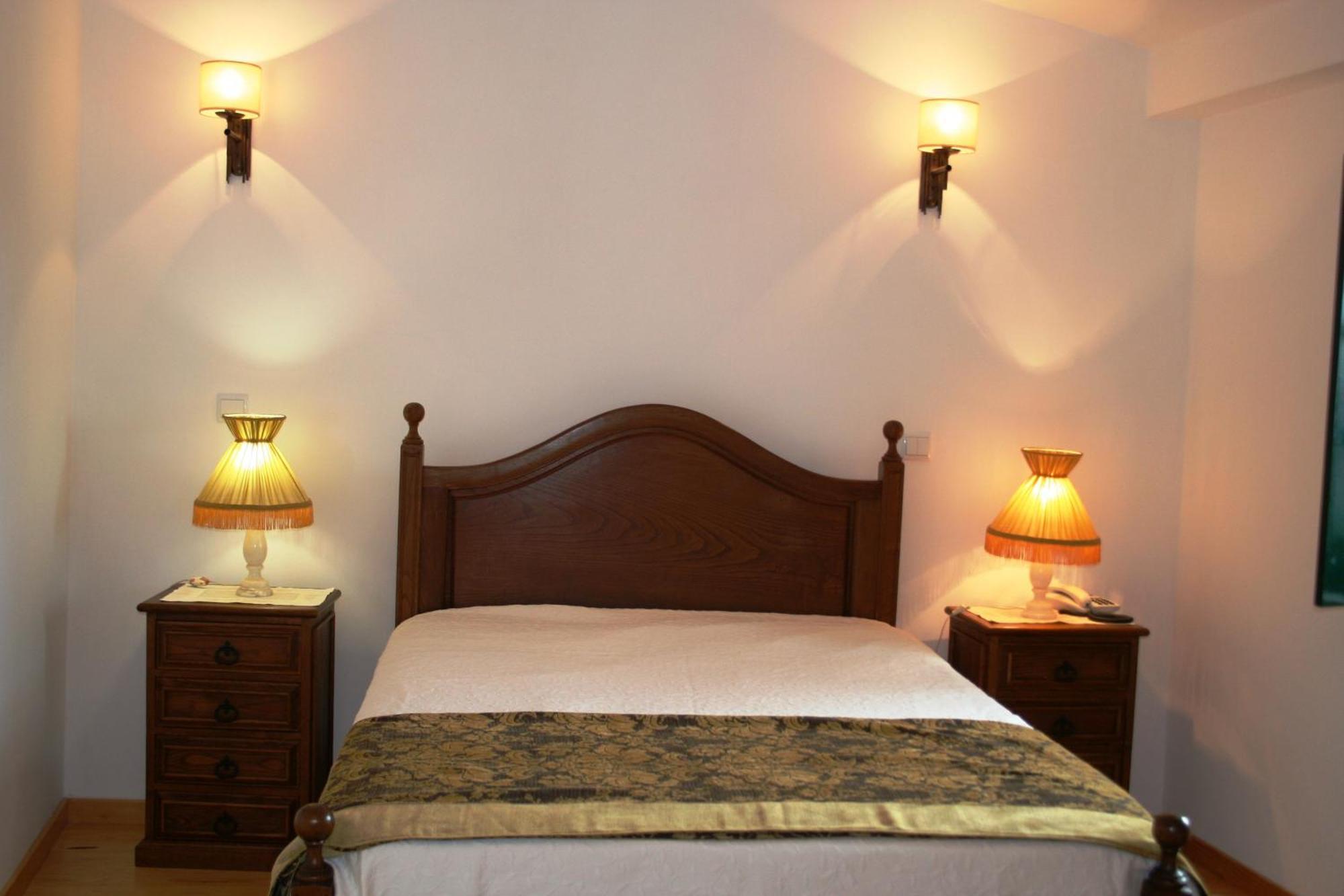 Quinta De La Barandica Guest House Miranda do Douro Exterior photo
